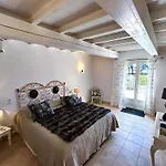 Bastide Des Oliviers 3* קסטיון-דו-גארד
