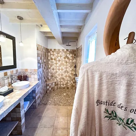 Bastide Des Oliviers Bed & Breakfast 3*
