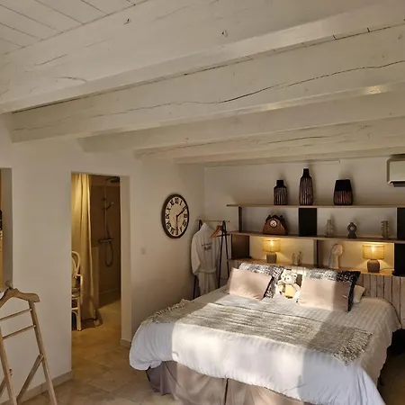 Bastide Des Oliviers Bed & Breakfast Castillon-du-Gard