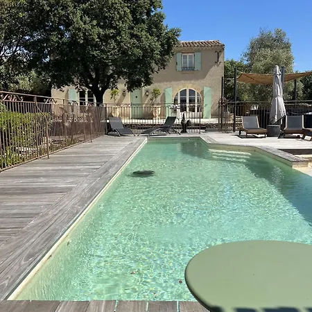 Bastide Des Oliviers Bed & Breakfast Castillon-du-Gard