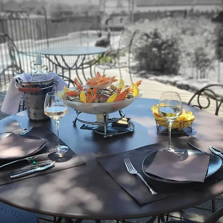Bed & Breakfast Bastide Des Oliviers Castillon-du-Gard