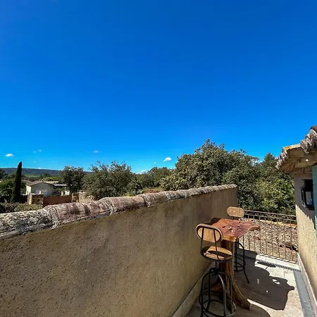 לינה וארוחת בוקר Bastide Des Oliviers