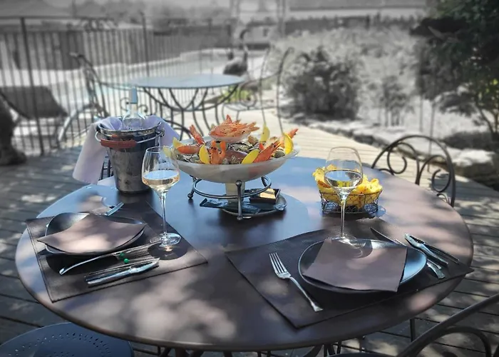 Bed & Breakfast Bastide Des Oliviers Castillon-du-Gard